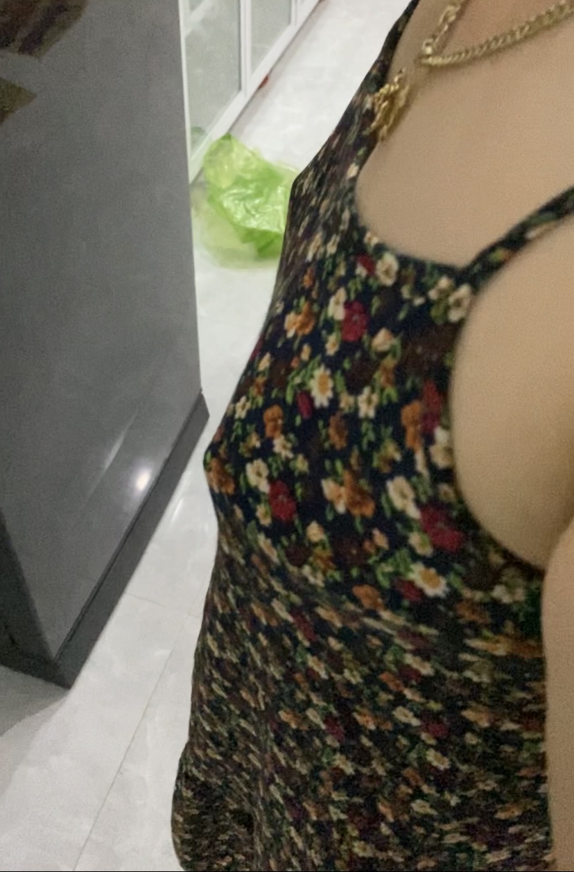 98973