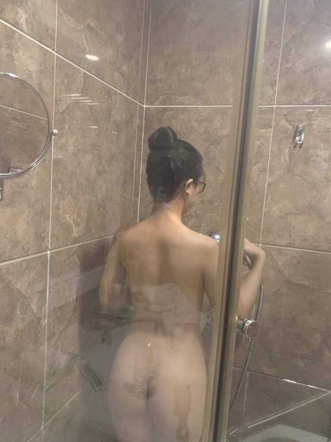 47557