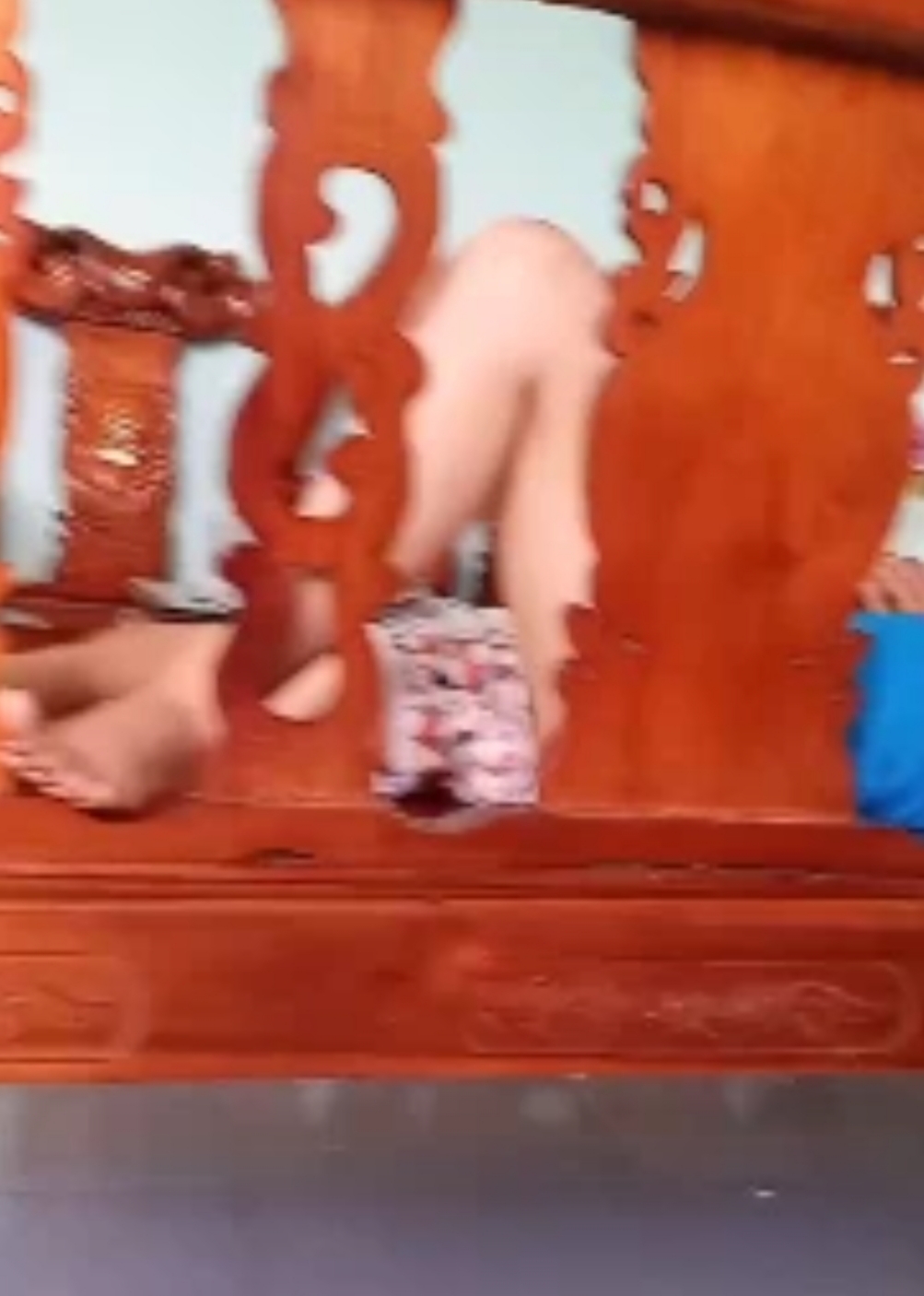 111953