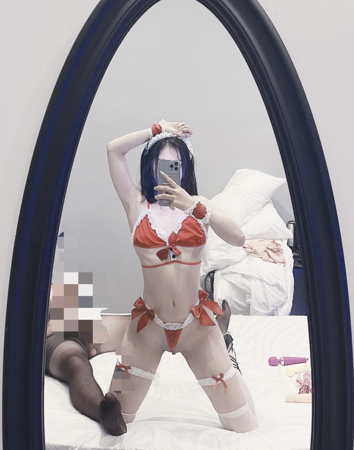 131928